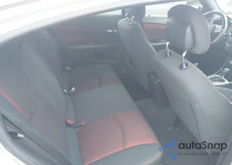 2011 Dodge Avenger Mainstreet z USA, uszkodzony, nr VIN 1B3BD1FG2BN534373